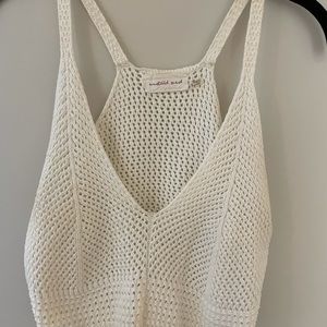 White knit crop top